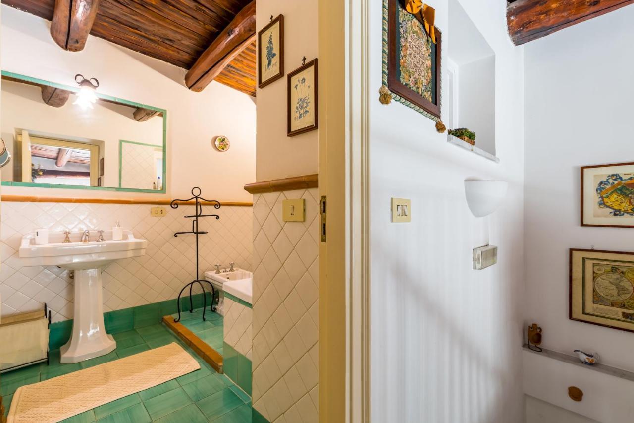 Residenza Capano Charming House By Napoliapartments Naples