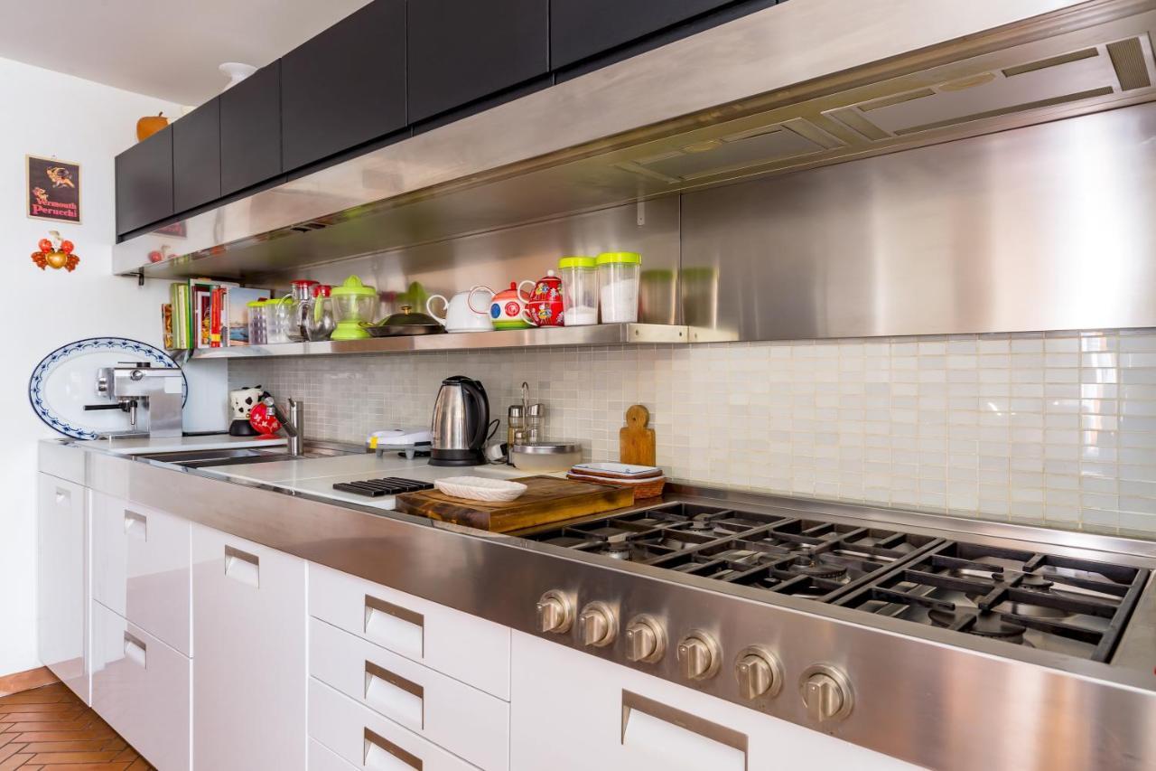 Apartment Residenza Capano Charming House By Napoliapartments
