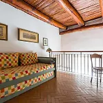 Residenza Capano Charming House By Napoliapartments